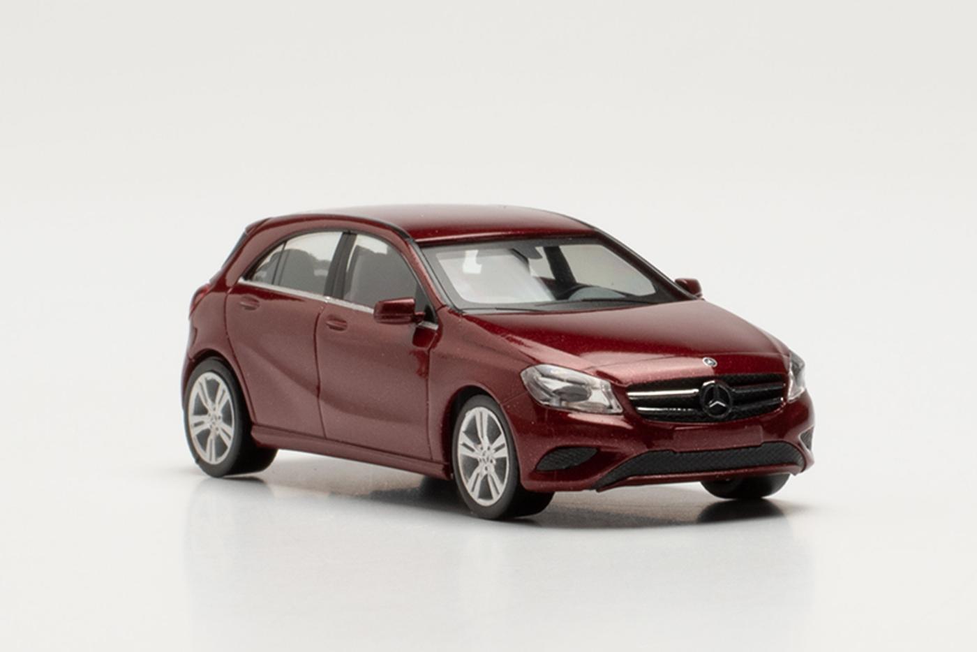 Herpa 038263-005: MB A-Klasse, patagonienrot met - 1:87