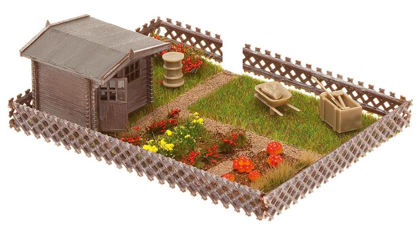 Faller 180492: Schrebergarten mit kleinem Gartenhäuschen - H0